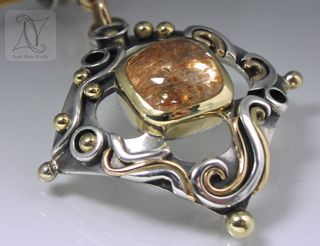 Sunstone Necklace in Silver and Gold