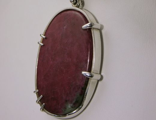 Ruby Pendant La Framboise