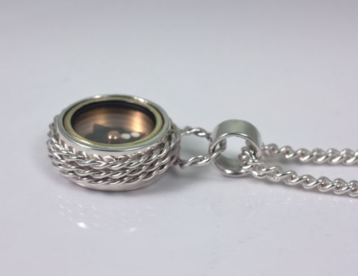 Rope in Silver Compass Pendant Rope in Silver Compass Pendant