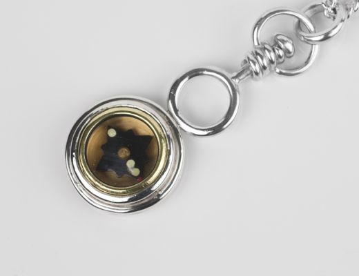 Spinning Circle Silver Compass Spinning Circle Silver Compass