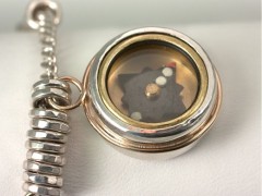 Golden Glow Compass Bracelet