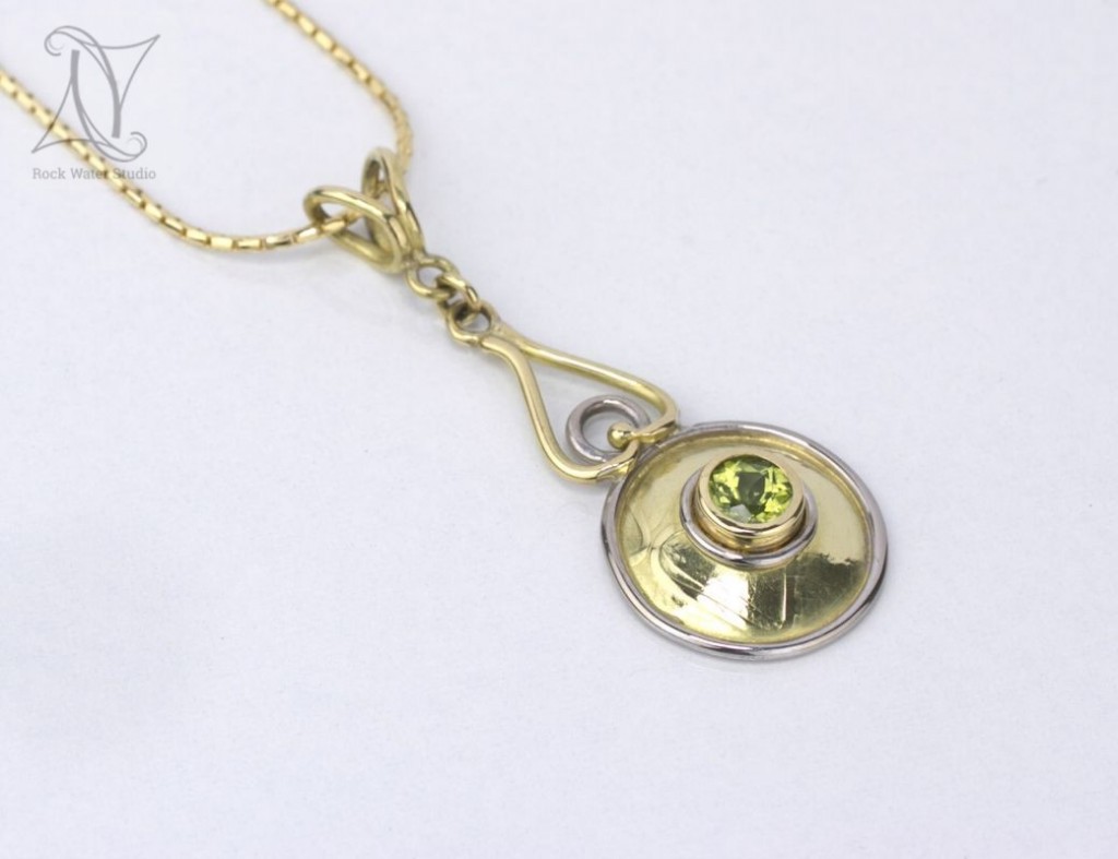 Image of Peridot Necklace Wedding Anniversary Gift