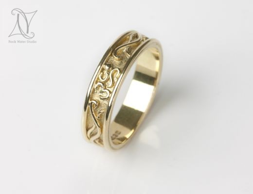 Custom Made Celtic Style Gold Wedding Ring (g384)
