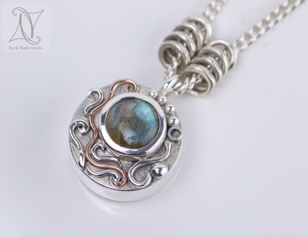 Labradorite Compass Necklace in Silver and Gold (g422)
