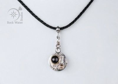 Graduation Compass Necklace Gift with Black Star (g423)