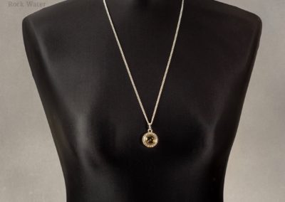 Rope twist compass pendant on long chain (g533)