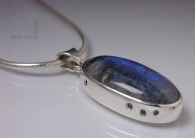 Silver Necklace Gift with Rainbow Labradorite (g217)