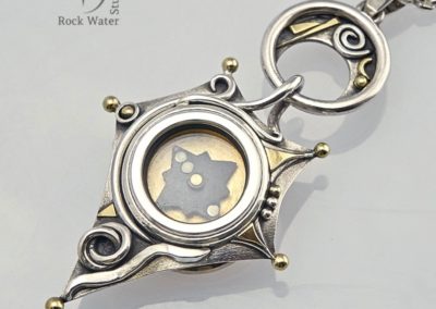 Unique working compass pendant for journey of life (G507)