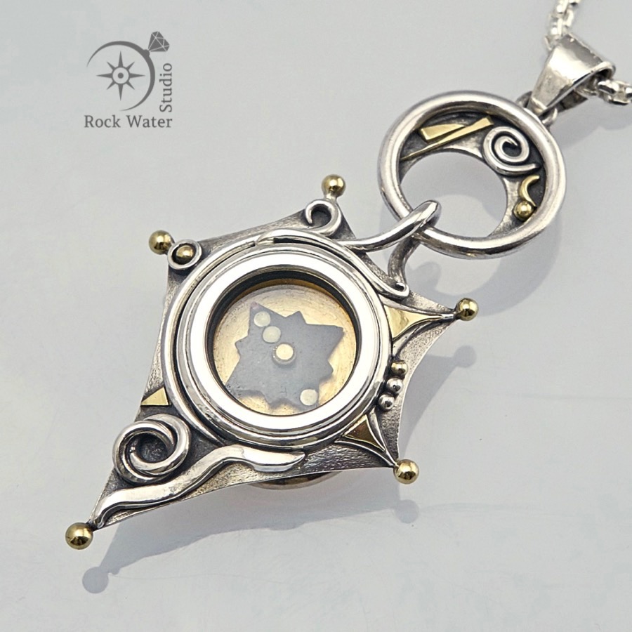 working compass set into silver pendant gift