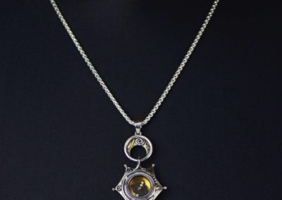 Star Talisman Working Compass Pendant on chain (g507)