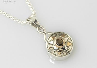 Guiding Star Compass Pendant with Black Star Sapphire (G562)