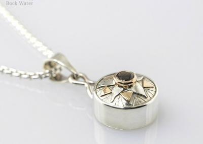 Gold and Silver Working Compass Necklace Gift with Guiding Star (G562)