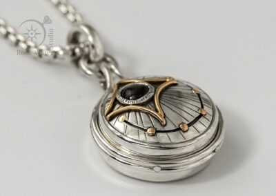 Francis Barker Compass Pendant Gift for Wife (G601)