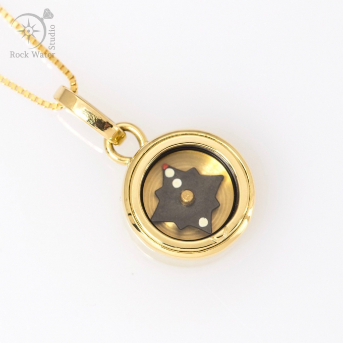 Expedition Gold Compass Pendant (g403)